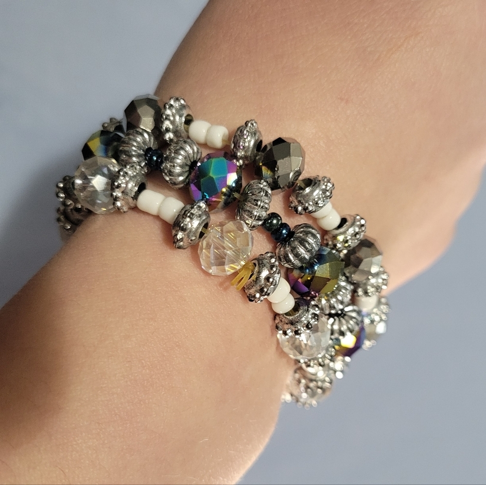 3 Piece Sparkly Stretchy Bracelet Set